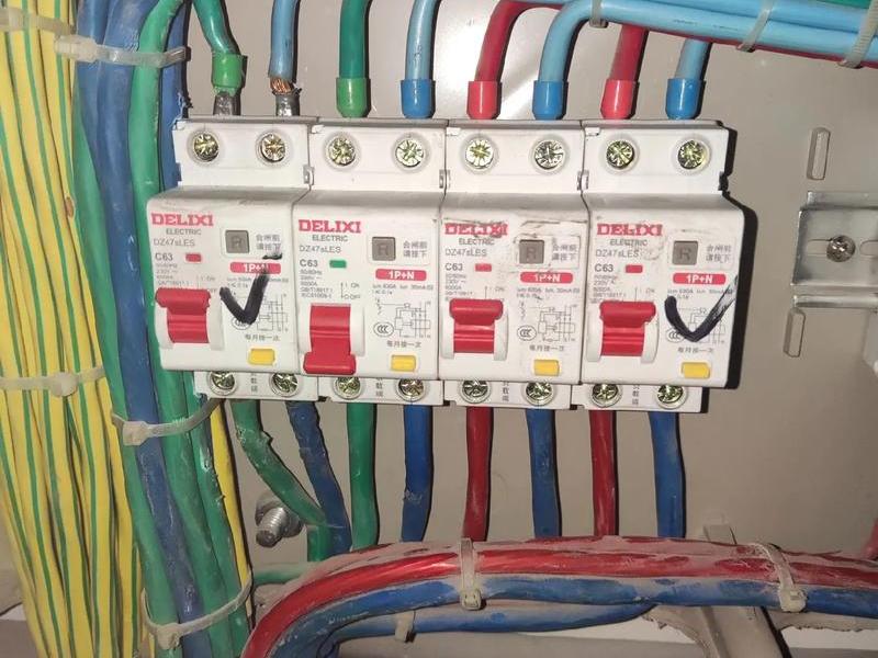 巨匠到家房屋维修绵阳一店