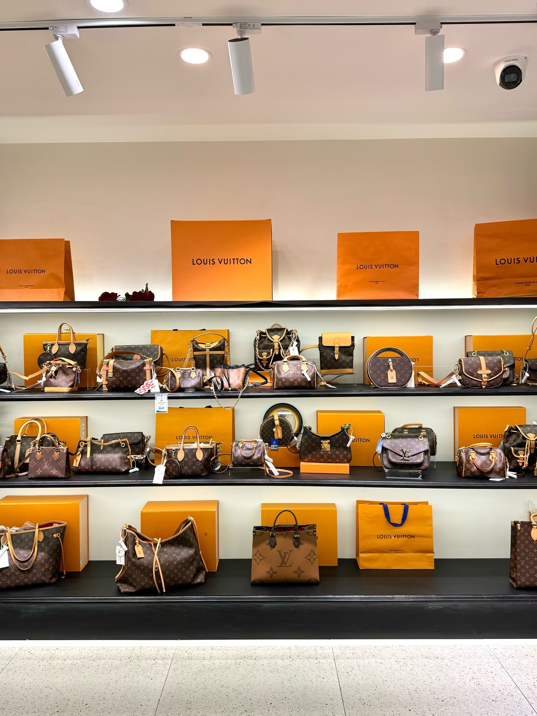 Gooogos vintage中古(太古里店)